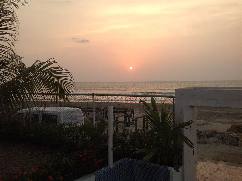 Hotel Emblema Playa Manzanillo Экстерьер фото